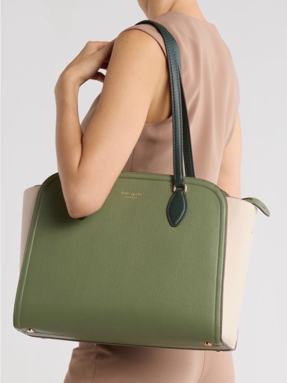 👜 🌴KATE SPADE (NWT + KS Dustbag) BAG GAME 🌴👜 - Picture 4 of 7